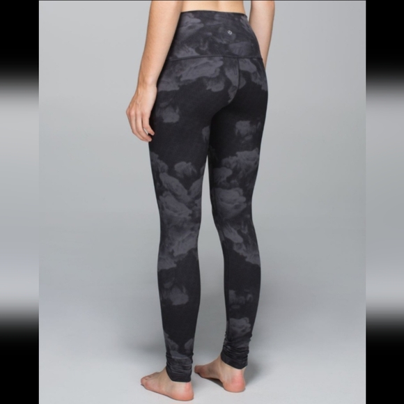 Lululemon Wunder Under Pant *Full-On Luon (Roll Down) - Dream Rose Deep Coal - Picture 3 of 14